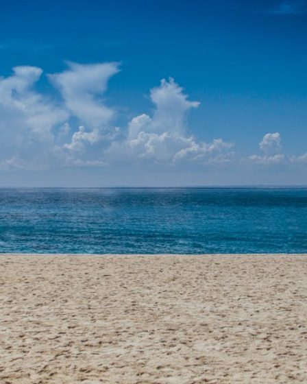 découvrez les plus belles plages du monde et préparez-vous pour une escapade en bord de mer avec notre guide complet sur les plages idylliques.